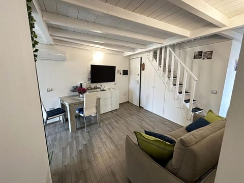 Comodo e funzionale appartamento in pieno centro a Sant'Antioco C228 Apartment in Sardinia