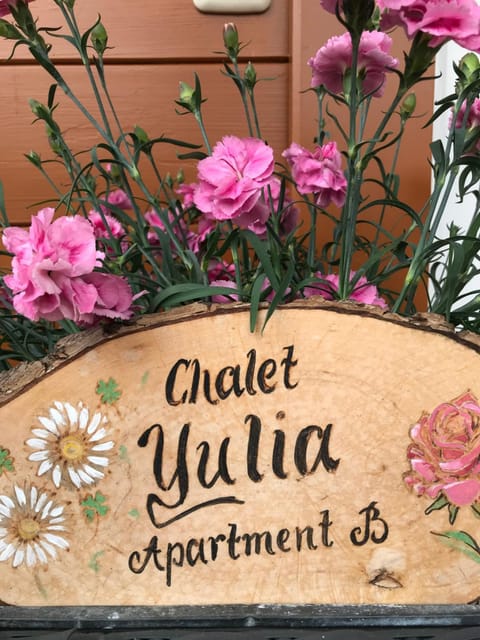 Chalet Yulia Chalet in Zell am See