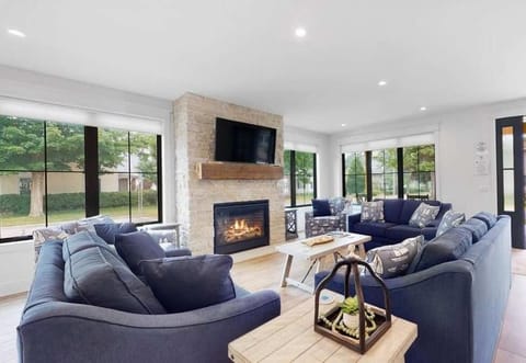 expERIEnce House in South Haven