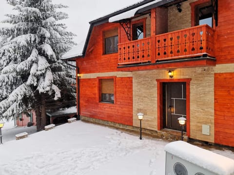 Tarska Svitanja Apartment in Zlatibor District, Serbia