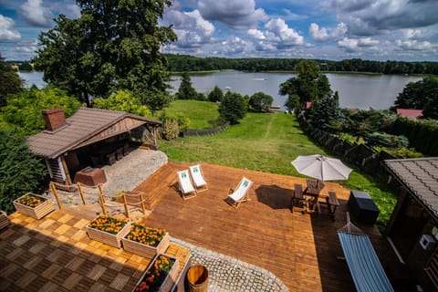 View (from property/room), Balcony/Terrace, Balcony/Terrace, Lake view