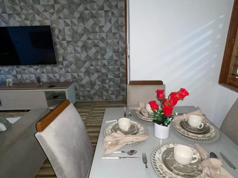 TV and multimedia, Dining area