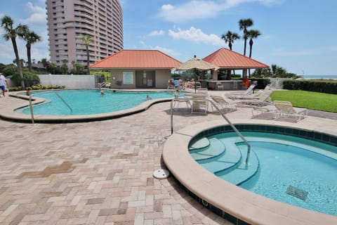 Lighthouse Towers 604 House in Sand Key