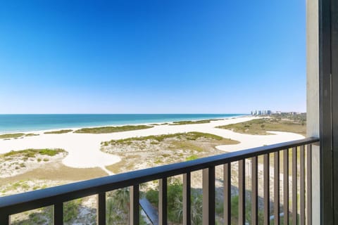 Lighthouse Towers 604 House in Sand Key