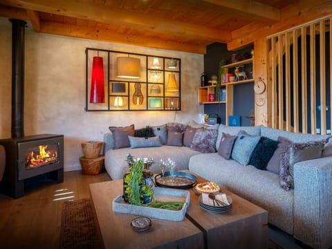 Winter, Living room, Seating area