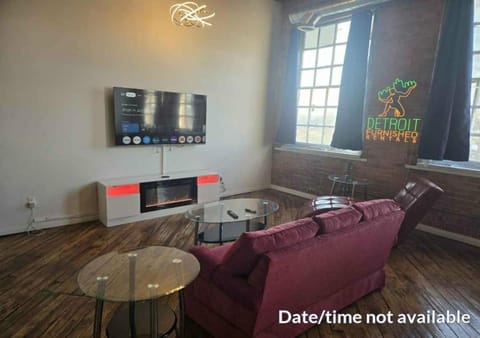 TV and multimedia, Living room, fireplace