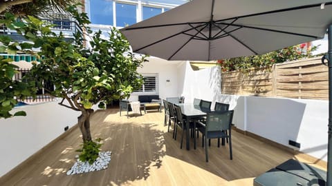 View (from property/room), Balcony/Terrace