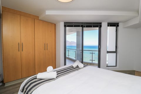 1402 Hibernian Towers Luxury Self Catering Apartment Strand Western Cape South Africa Apartment in Cape Town