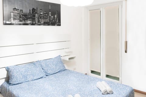 Bed, Photo of the whole room, Bedroom, towels, wardrobe
