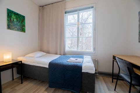 Keskusta sviitti parvekkeella ja pyykinpesukoneella Vanha Postitalo Apartment in Finland