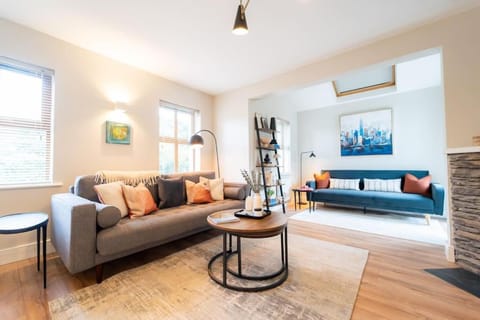 Serene Retreat Dingle House in Dingle