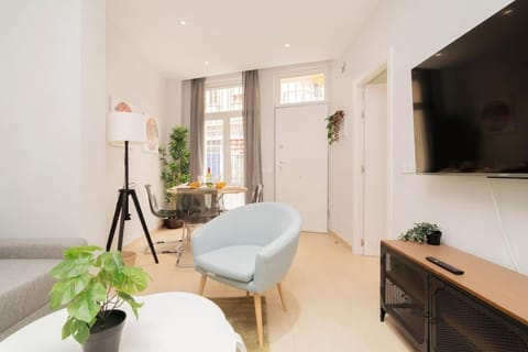 Encanto Celestial en Santa Úrsula Apartment in Madrid