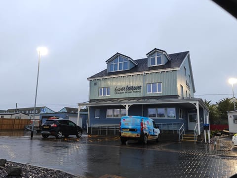 237 Sealands, 8 Birth caravan Campground/ 
RV Resort in Ingoldmells