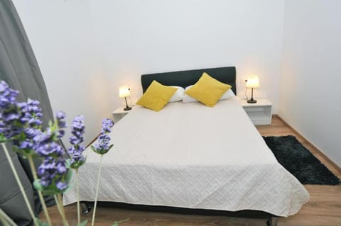 Rooms Patricija 2 Bed and Breakfast in Zadar