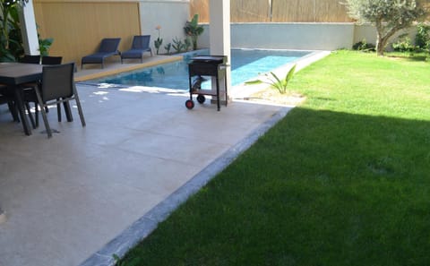 Garden view, Pool view