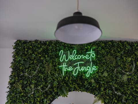 Large Group Central Apartment Apartment in Newcastle upon Tyne