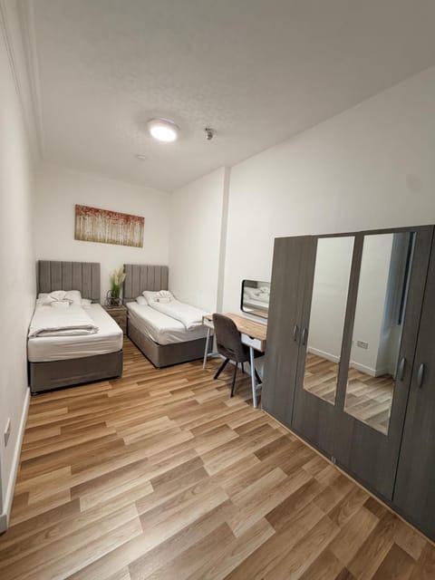 Bed, Bedroom, wardrobe