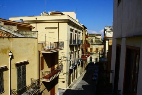 Property building, City view