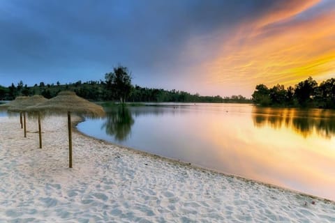 Nearby landmark, Natural landscape, Beach, Lake view