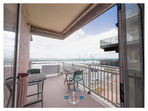 View (from property/room), Balcony/Terrace, Sea view