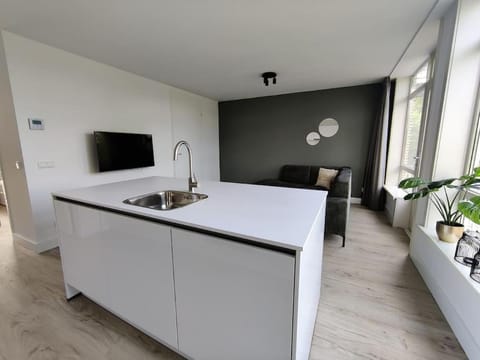 K50161 Modern apartment near the center and free parking Apartment in Eindhoven