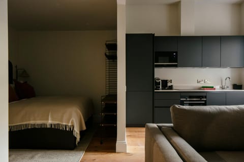 Bed, Kitchen or kitchenette, pet friendly