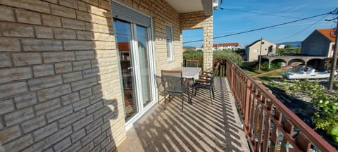 View (from property/room), Balcony/Terrace