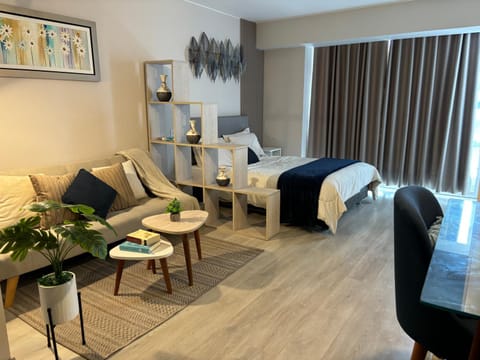 Living room, Bedroom