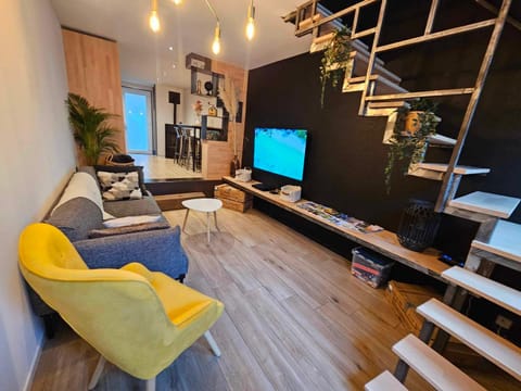 TV and multimedia, Living room