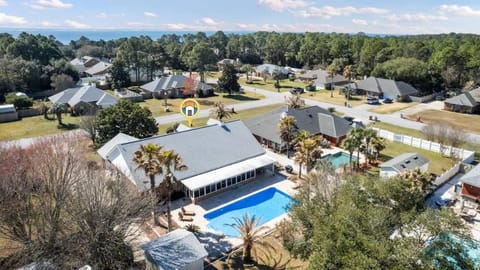 Stealing Happy Hours House in Alabama