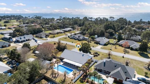 Stealing Happy Hours House in Alabama