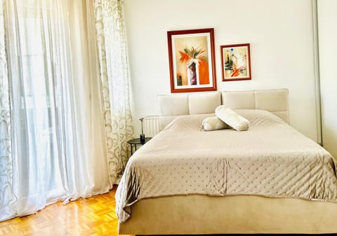 Chic Riverview Apartment Apartment in North Macedonia