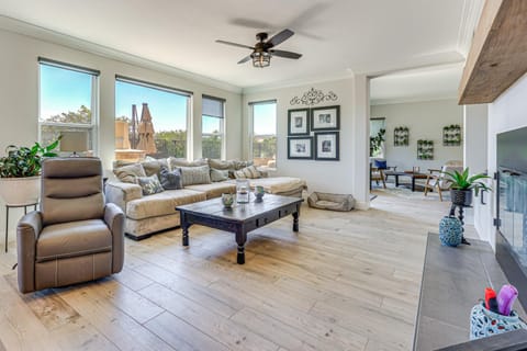 LA COSTA Valley Newly Remodeled Gem House in Encinitas