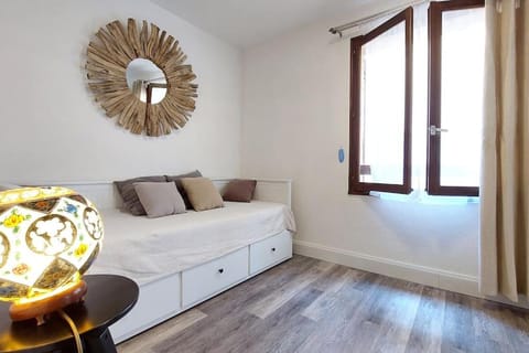 1km des plages Parking gratuit Apartment in Bauduen