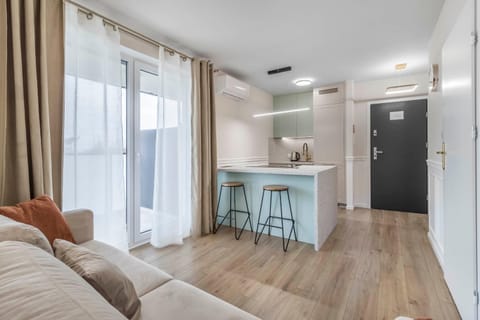 Balcony/Terrace, kitchen