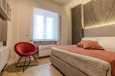 Bed, Photo of the whole room, Bedroom, internet