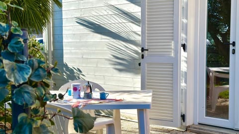 Palme 10 - Marcelli, bilocale con doppio giardino, Residence Le Palme Apartment in Marcelli