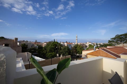 Property building, Day, City view