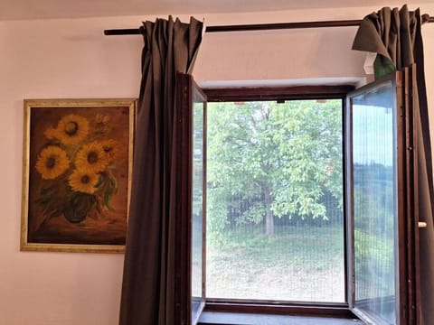 Decorative detail, Garden view