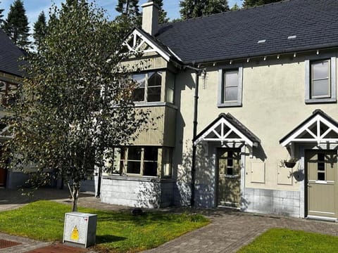 Kilronan 3 bed house on castle grounds House in County Sligo