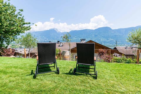 Haus Nummer 9 Apartment in Merano