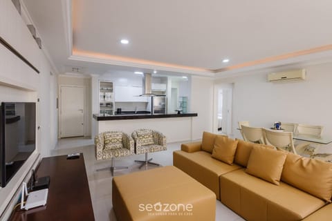TV and multimedia, Living room, Dining area