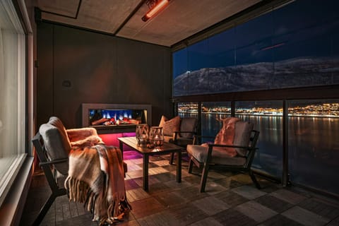 Balcony/Terrace, Seating area, Mountain view, Sea view, fireplace