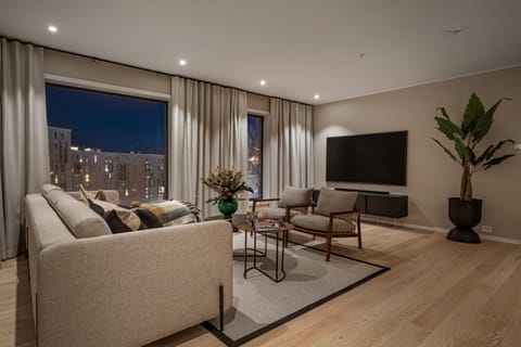 TV and multimedia, View (from property/room), Living room, Seating area, City view