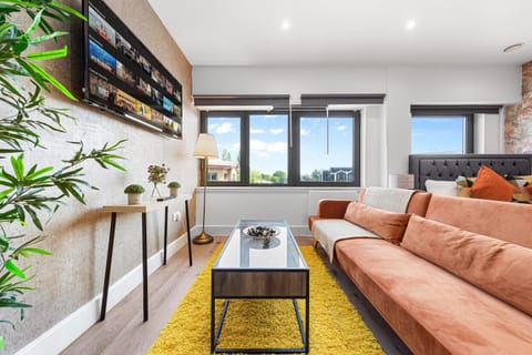 TV and multimedia, Seating area