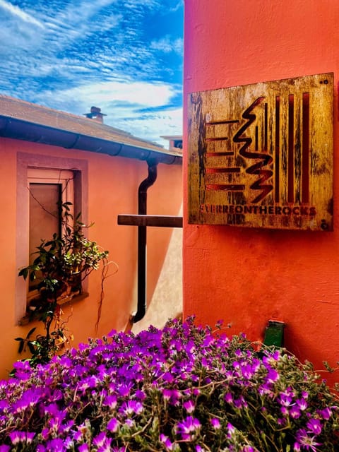 Property building, Decorative detail