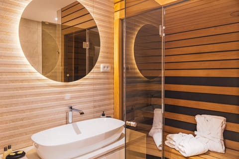Sauna, Bathroom