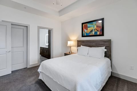 Overlook 2302 Luxe Living in Knoxville! Apartment in Farragut