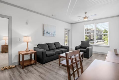 Overlook 3210 Modern Luxury in Heart of Knoxville Apartment in Farragut