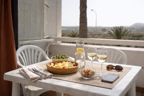 View (from property/room), Balcony/Terrace